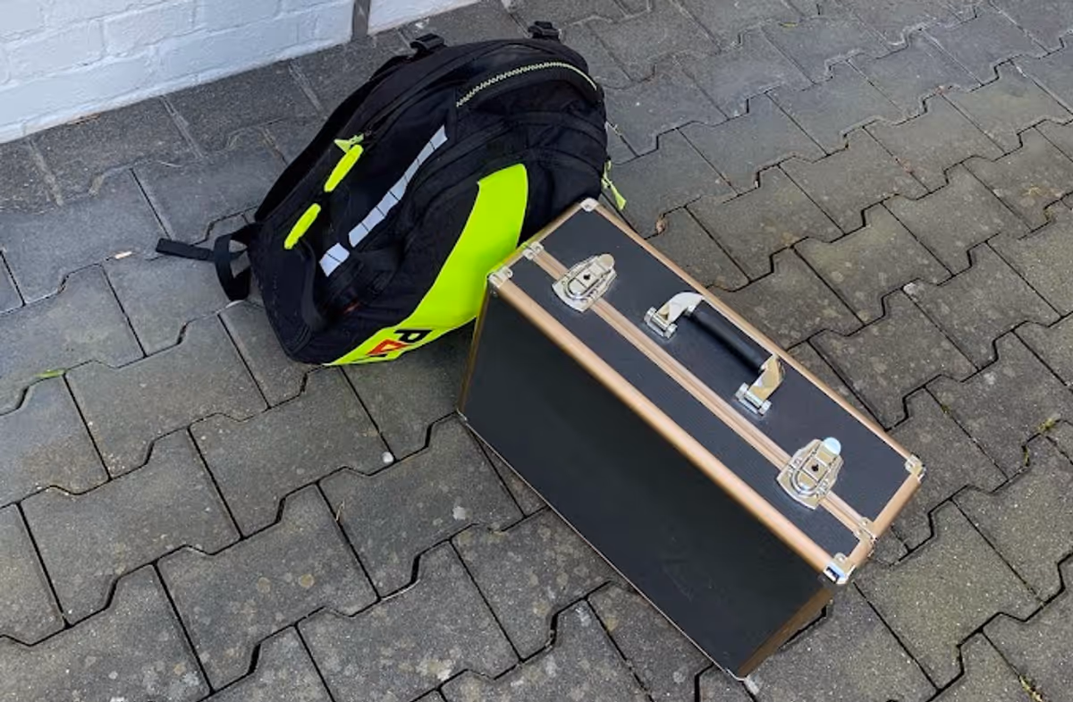 Beamer und Rucksack am Tag der IHK-Prüfung