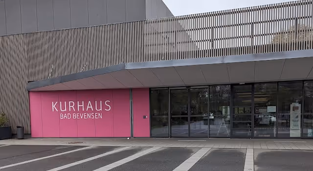 Die schriftliche Abschlussprüfung für die Externenprüfung ist geschrieben!